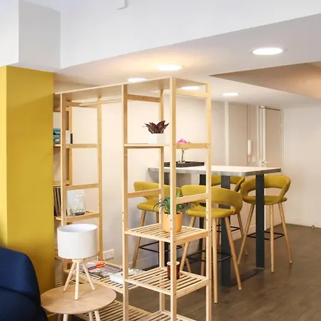 Апартаменты T2 In The Heart Of Near Louvre Museum